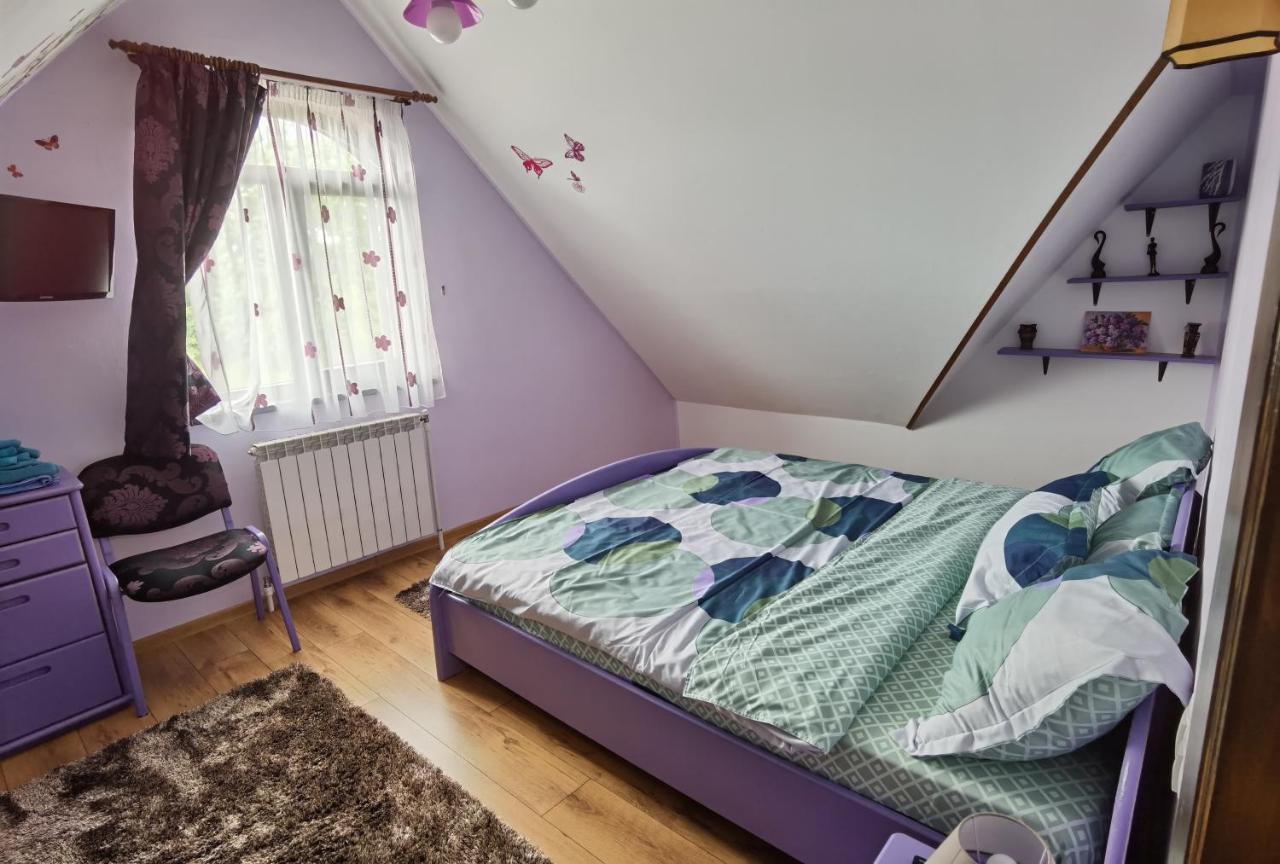 Conacul Caterinei Hotel Polovragi Bagian luar foto