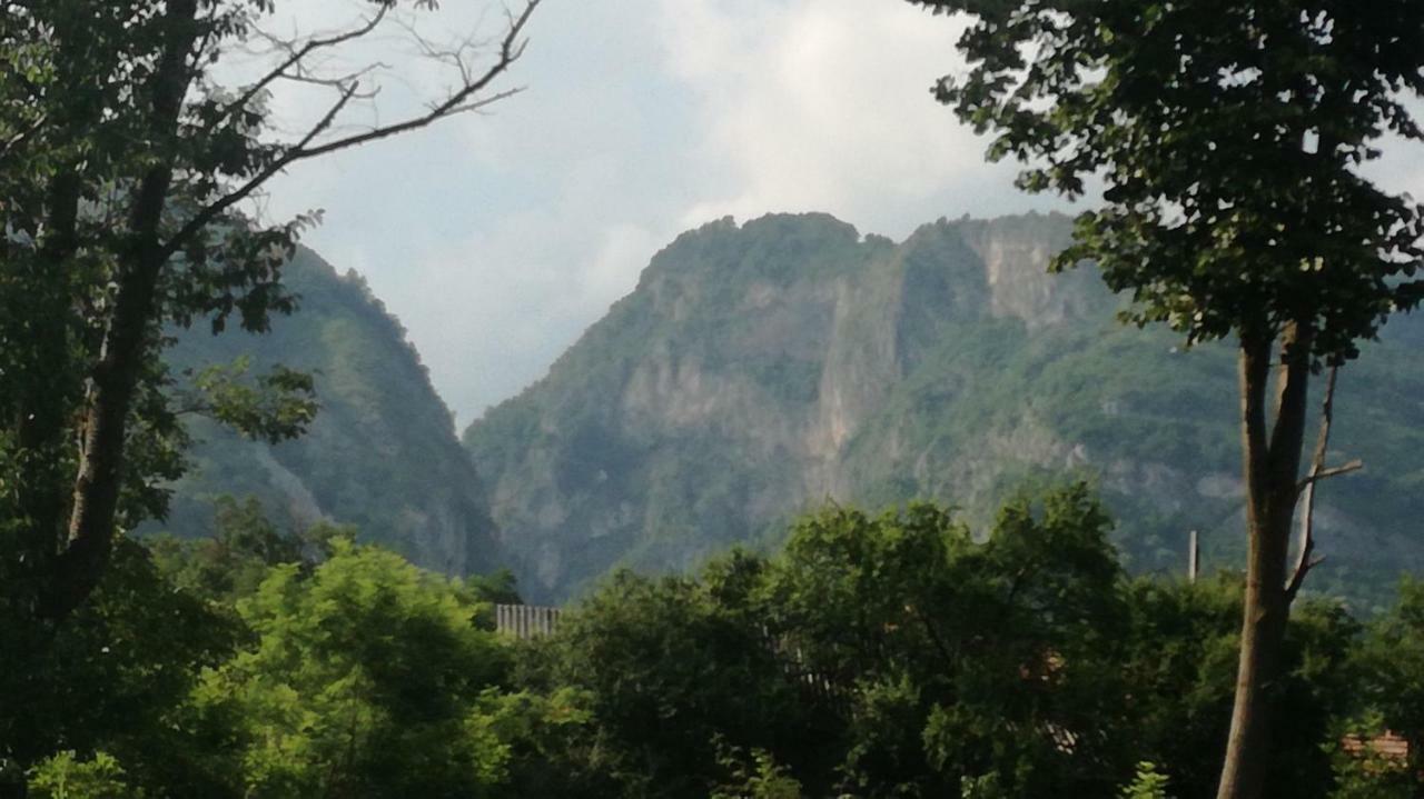 Conacul Caterinei Hotel Polovragi Bagian luar foto
